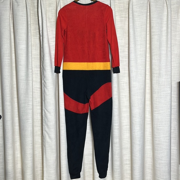 Incredible 2 one piece pajama set with zipper in front adult size - Picture 2 of 2